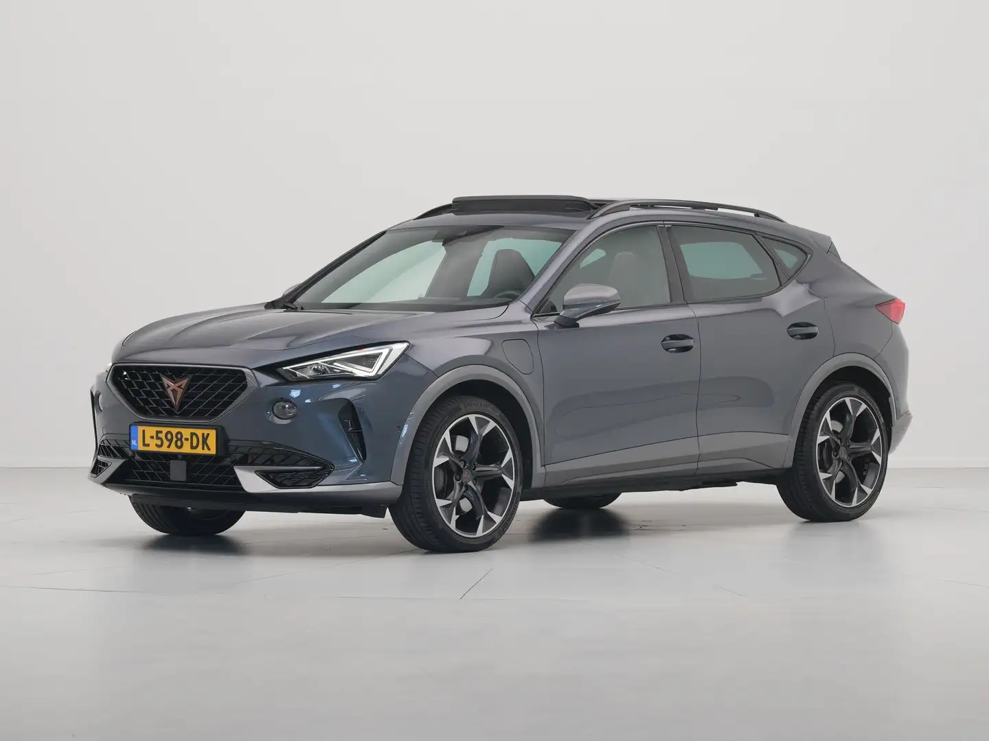 CUPRA Formentor 1.4 e-Hybrid 245pk VZ Performance Panorama Camera Gris - 2
