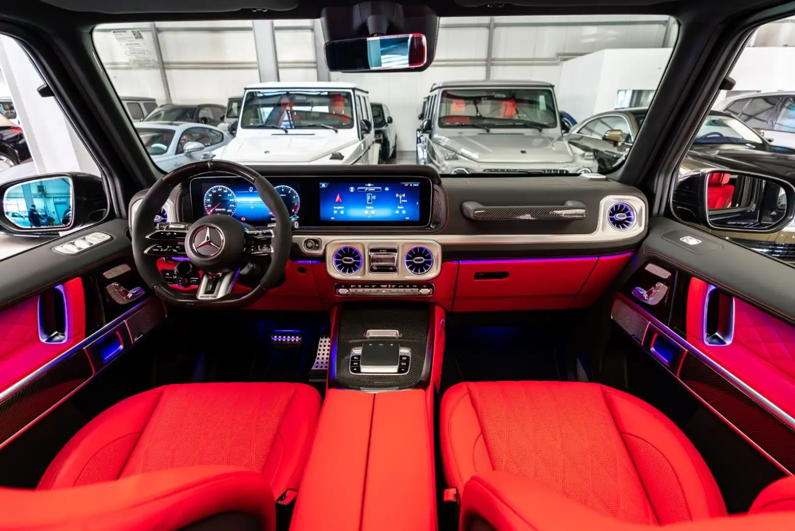 Mercedes-Benz G 63 AMG / A22 / Carbon Exterior / 2026 Blau - 2