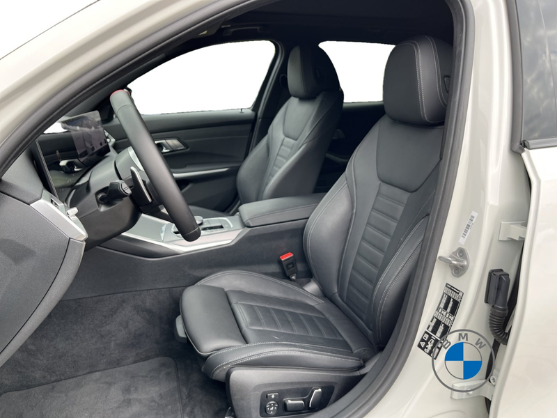 BMW 340 M340i xDrive Touring M Sport 19" AHK Pano — photo 10