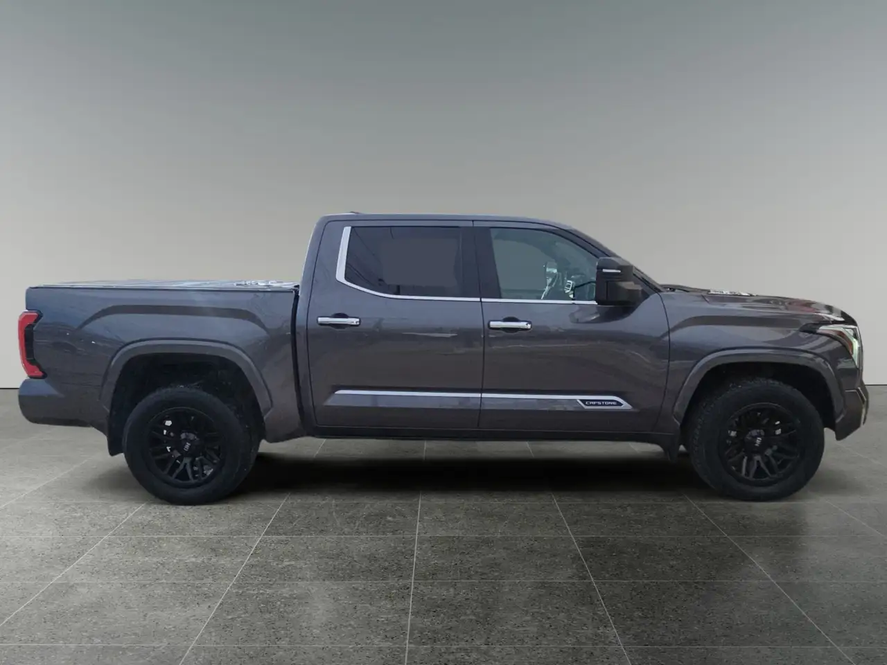 Toyota Tundra снимка Toyota Tundra