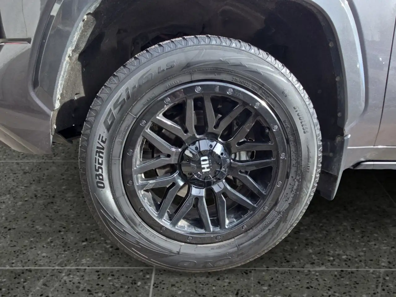 Toyota Tundra снимка Toyota Tundra