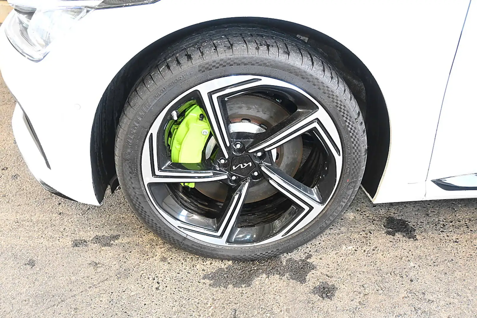 Kia EV6 Elektro 77,4 kWh GT 4WD; LED, Sportsitze, Wärme... Weiß - 2