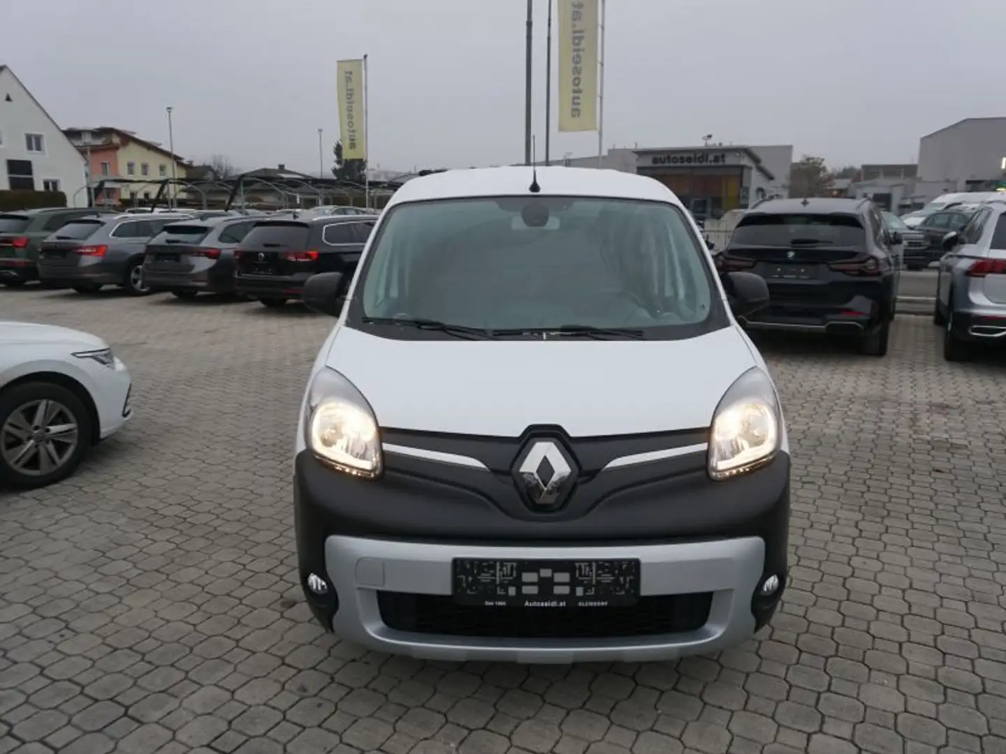 Renault Kangoo Z.E. 33 Maxi *NAVI+KAMERA* Weiß - 2