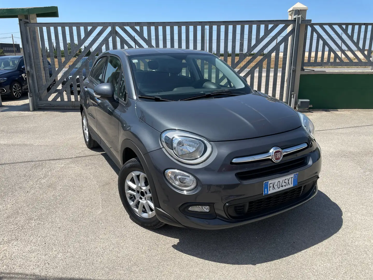 Fiat 500X 500X 1.6 e-torq Pop Star 4x2 110cv my17 Grijs - 1