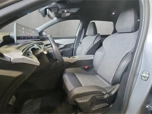 Peugeot 5008 view 9