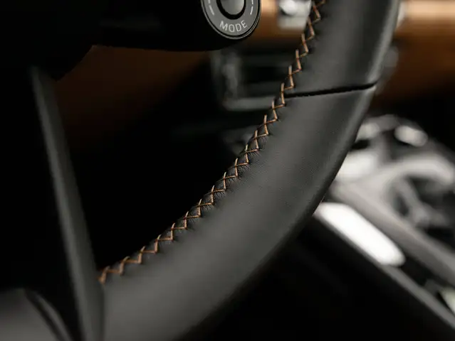 Porsche 911 view 30