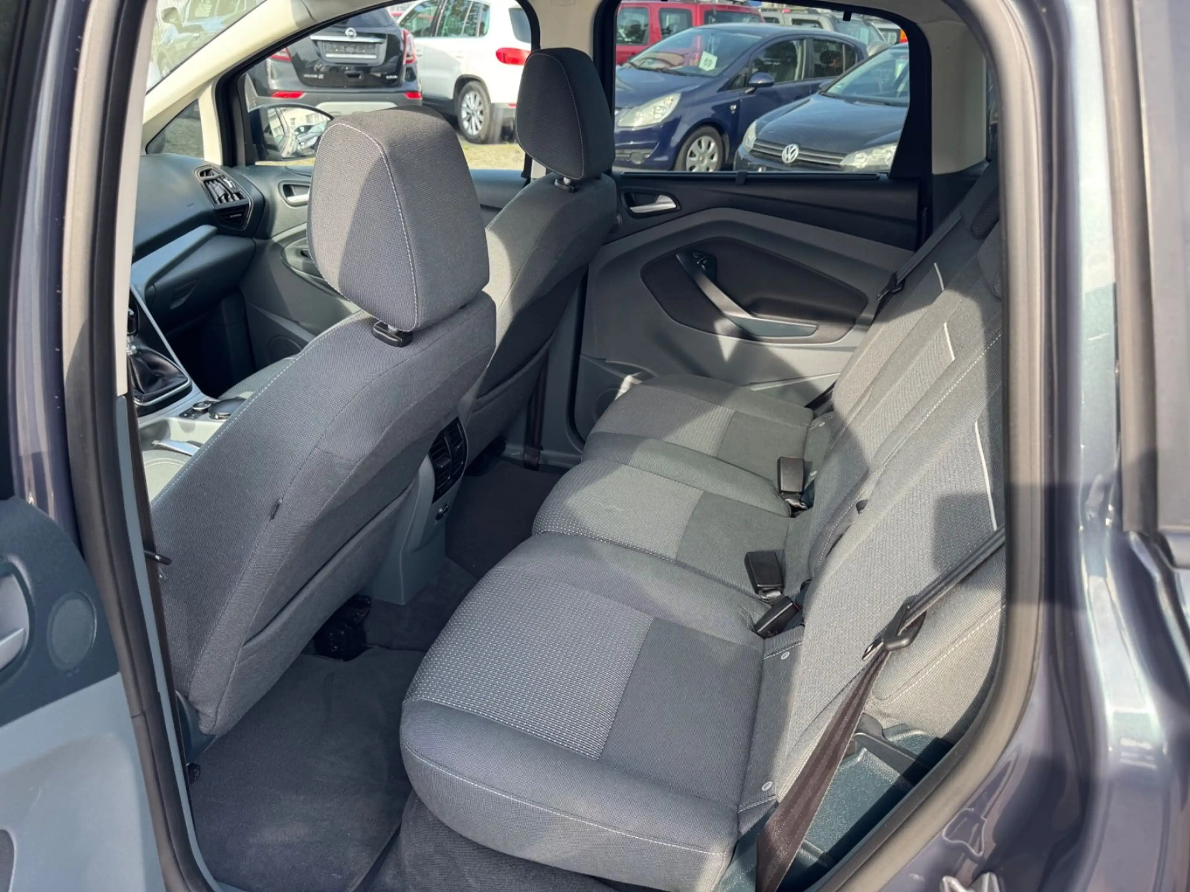 Ford C-Max C-MAX Champions Edition — photo 8