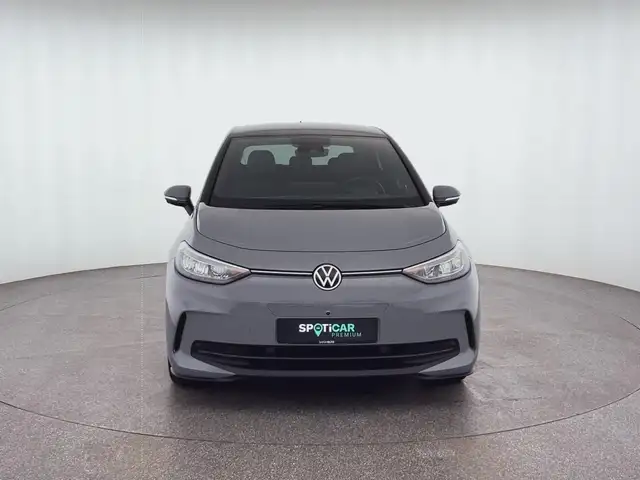 Volkswagen Id.3 view 2