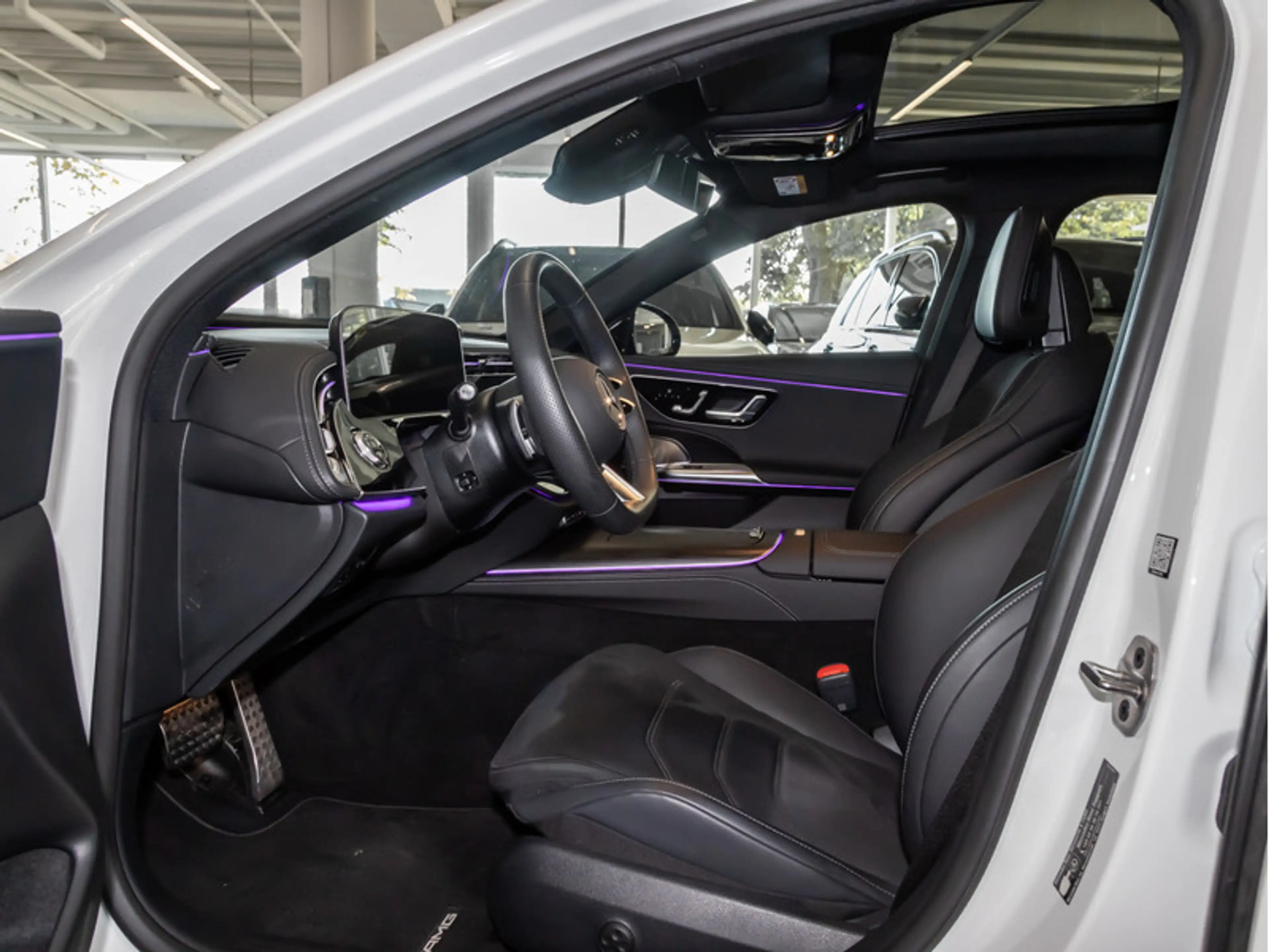 Mercedes-Benz E 450 d 4MATIC Limousine AMG-Sport+Burm+Pano+AHK — photo 12