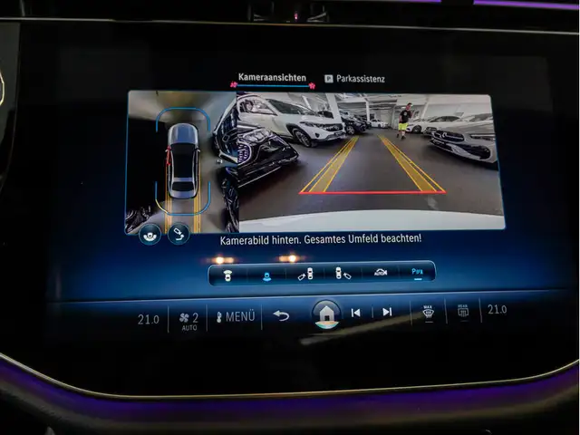 Mercedes-Benz E-Class view 14