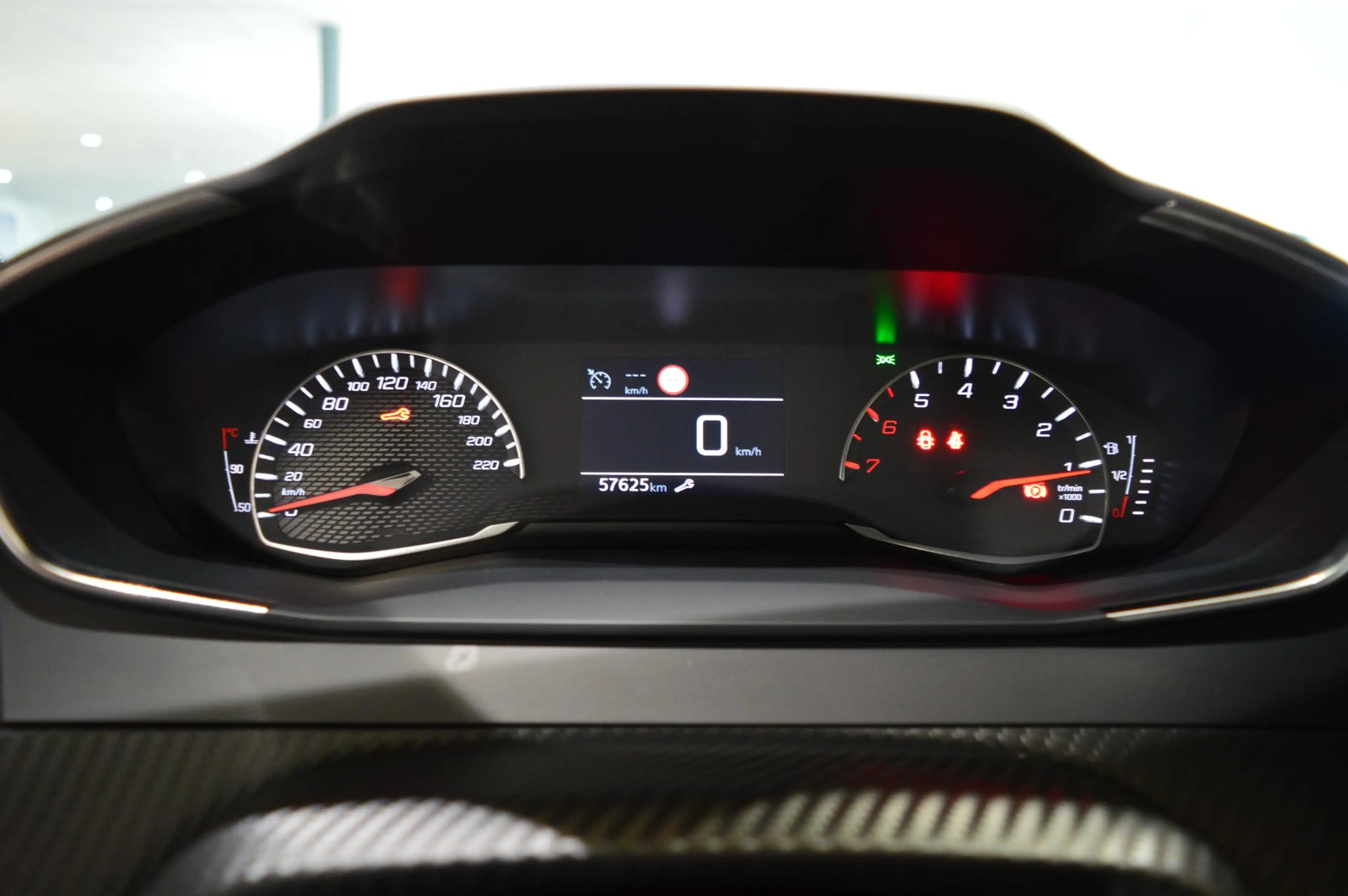 Peugeot 208 1.2 PureTech Active Pack HANDGESCHAKELD - AIRCO - — photo 12