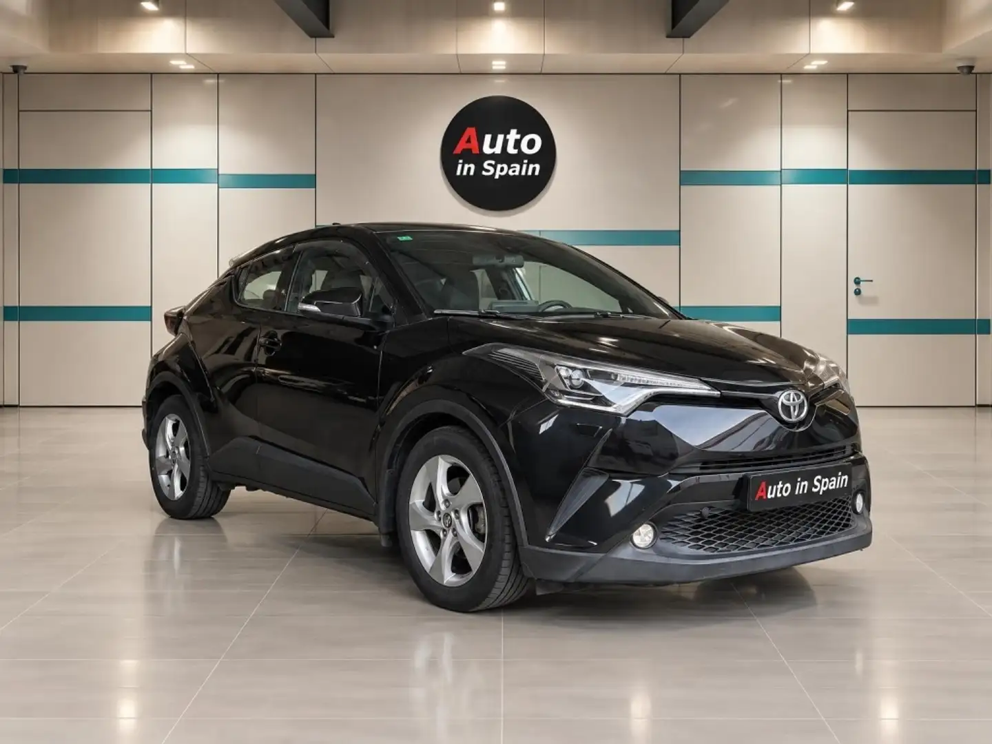 Toyota C-HR 125H Active Negro - 1