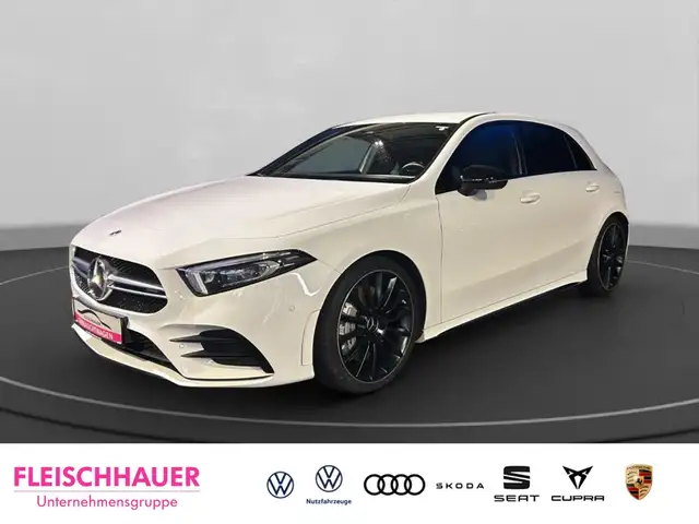 Mercedes-Benz A 35 AMG 4Matic+SHZ+LED+NAVI+TEMPOMAT+SPORTSITZE