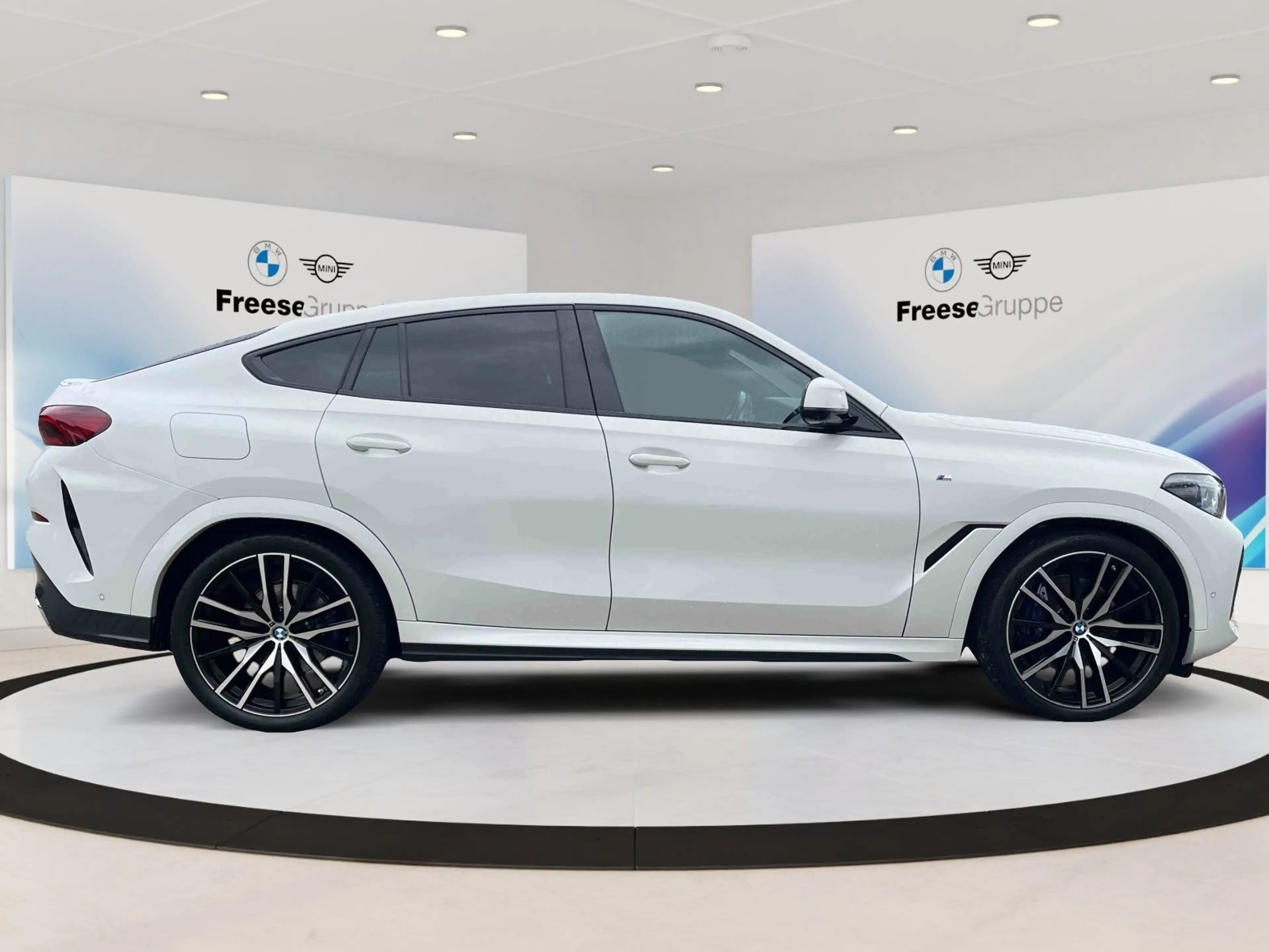 BMW X6 xDrive40i Laser 360° HEAD-UP PANO RFK HIFI BT — photo 7