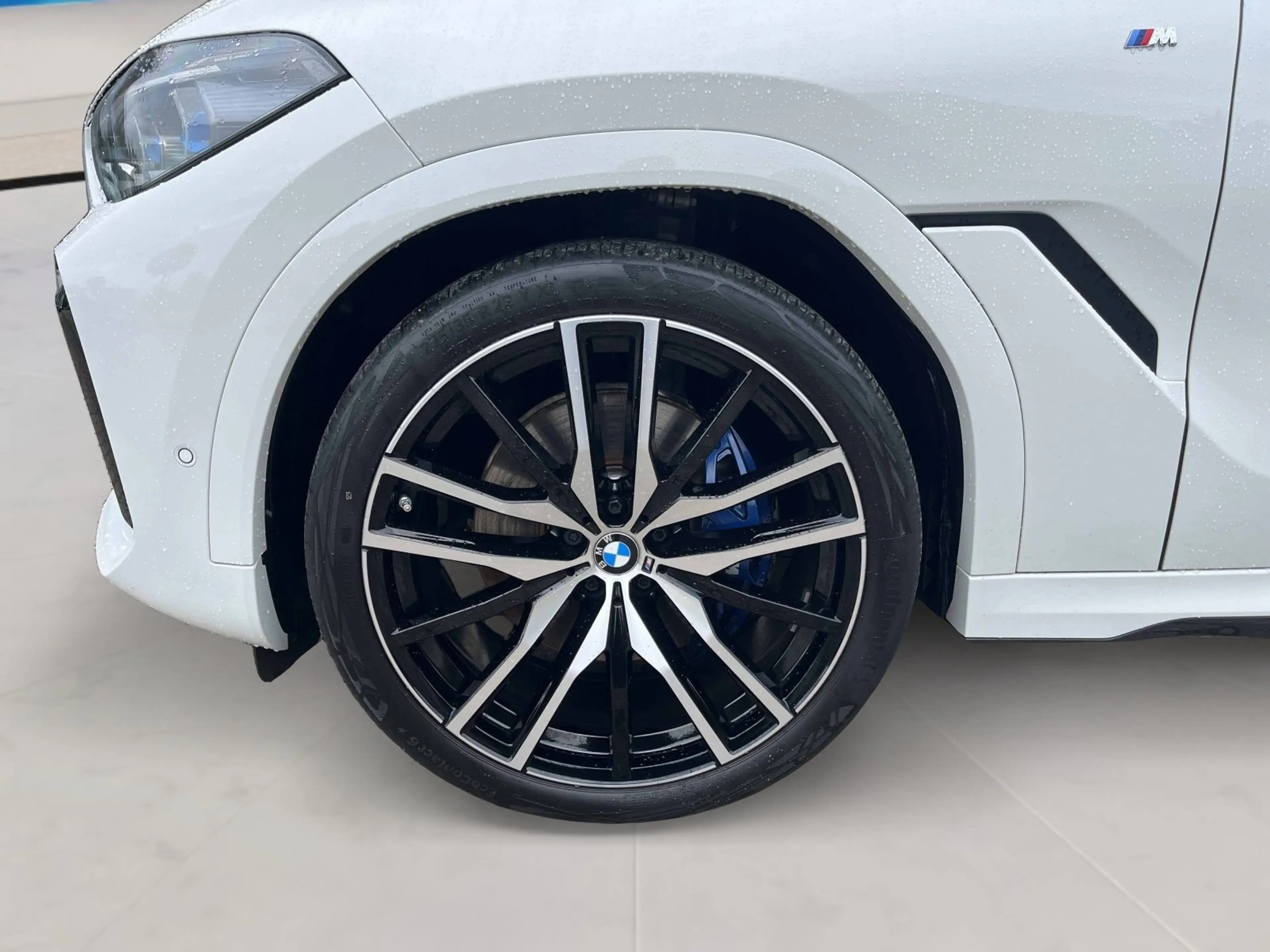 BMW X6 xDrive40i Laser 360° HEAD-UP PANO RFK HIFI BT — photo 9
