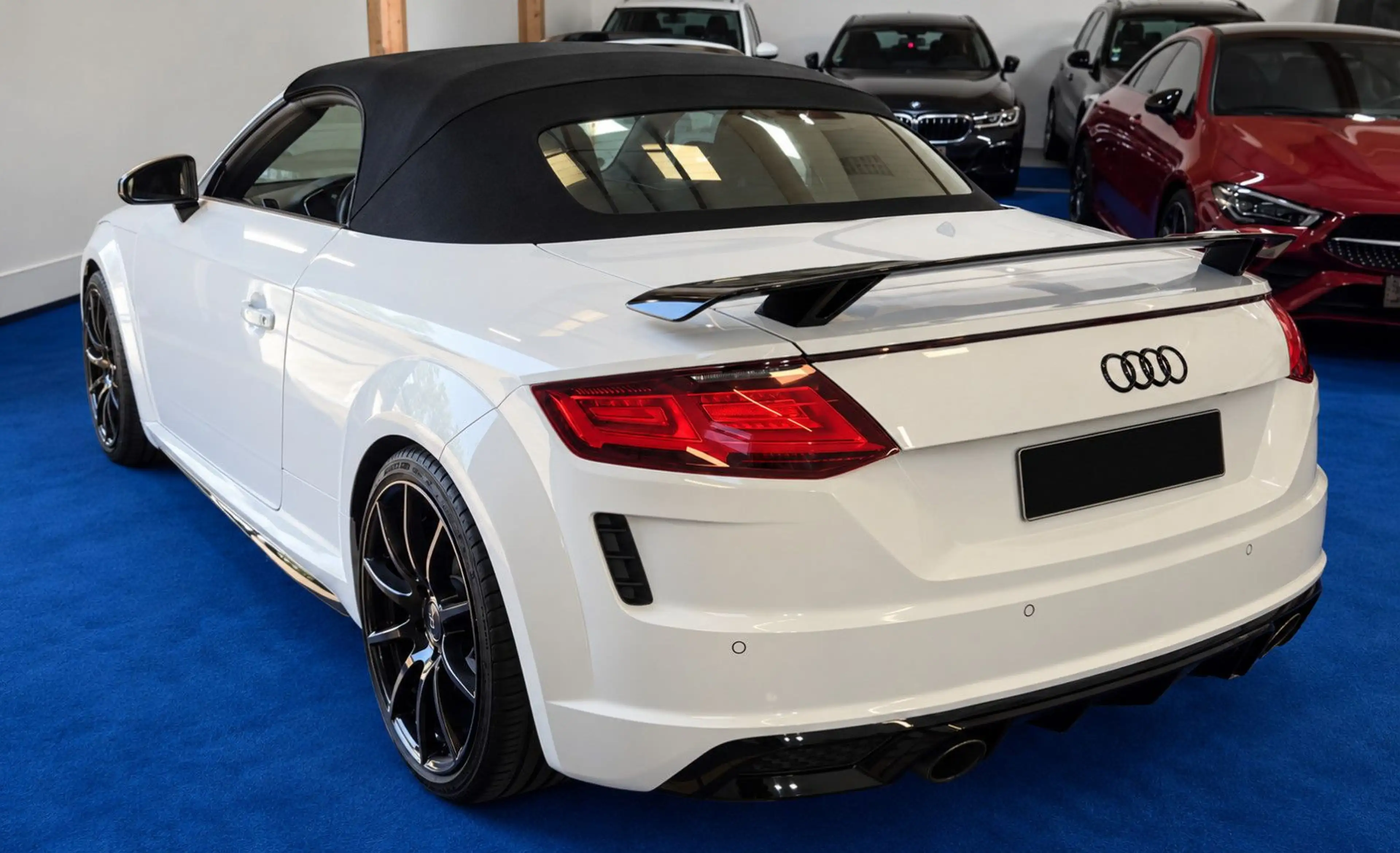 Audi TT 45 TFSI quattro S Line Competition — photo 5