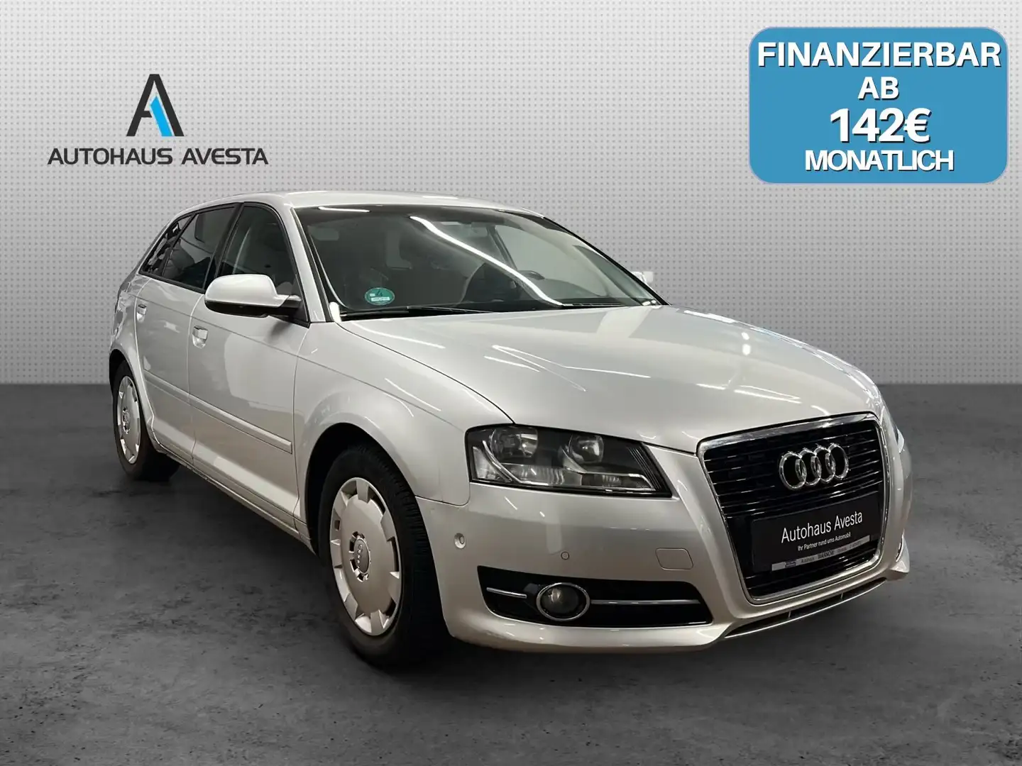 Audi A3 1.4 TFSI / 4.TÜRER/ org. 77.tKM/RENTNER/ DSG/ Silber - 1