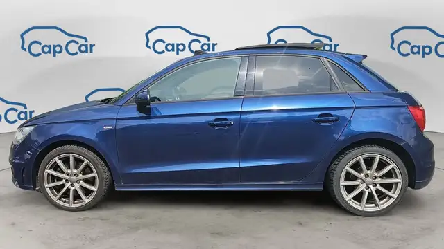 Audi A1 view 2