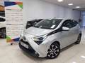 Toyota Aygo 70 x-play x-shift Plateado - thumbnail 2