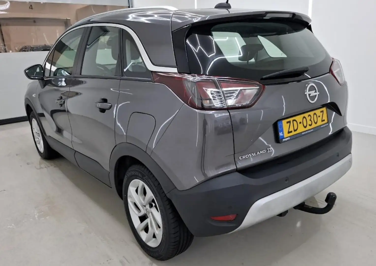 Opel Crossland X 1.2 Turbo Innovation Automaat | Airco (automatisch Gris - 2