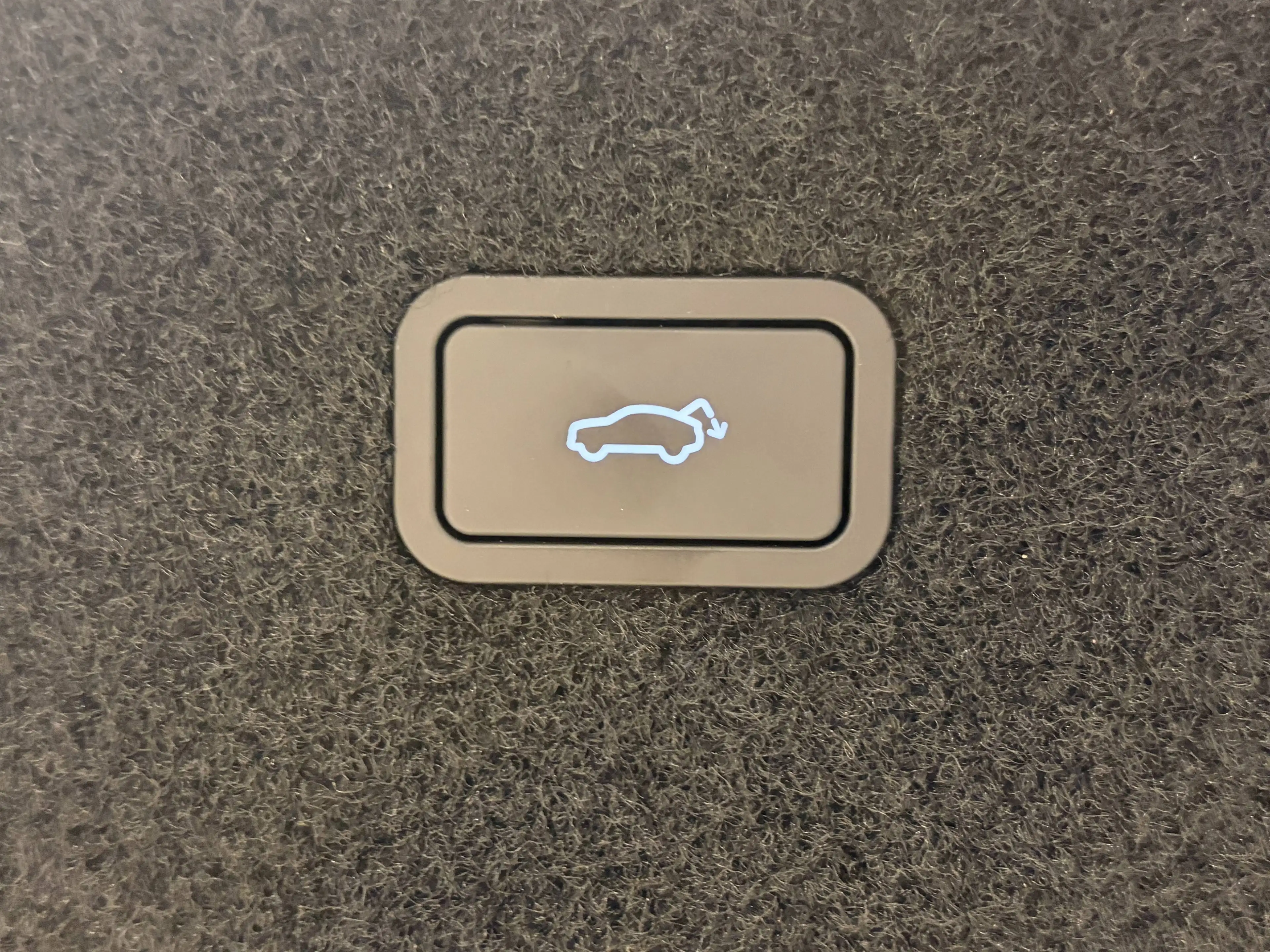Polestar 4 Polestar 4 LRSM + PILOT + PLUS PACK — photo 13