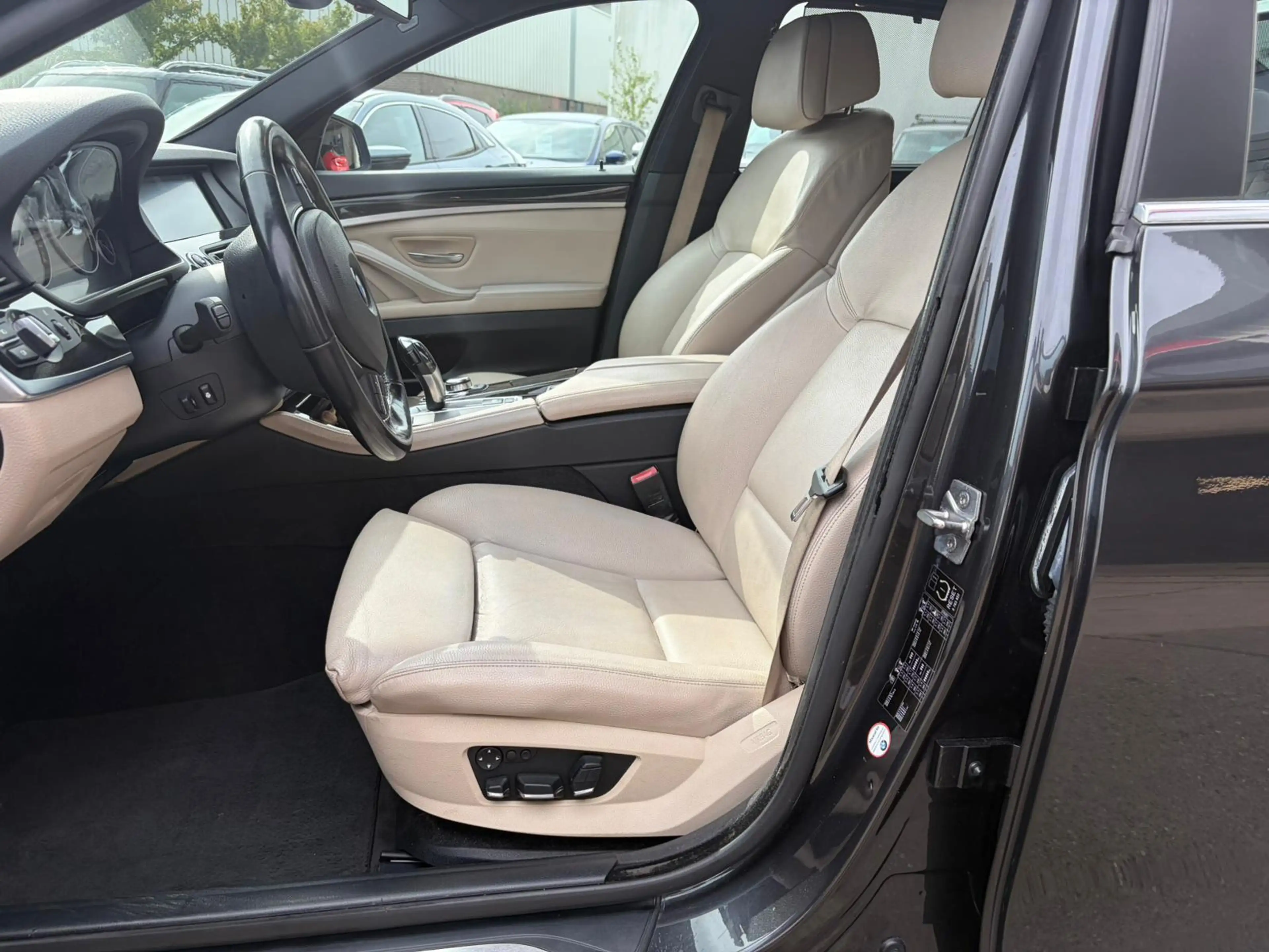 BMW 535 5-serie 535i High Executive Clima, cruise, stoelve — photo 10