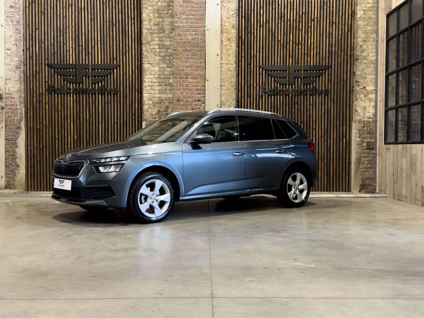 Skoda Kamiq 1.0 TSI*DSG7*ADAPTIVE-CRUISE*CARPLAY*AMBITION* Gris - 2