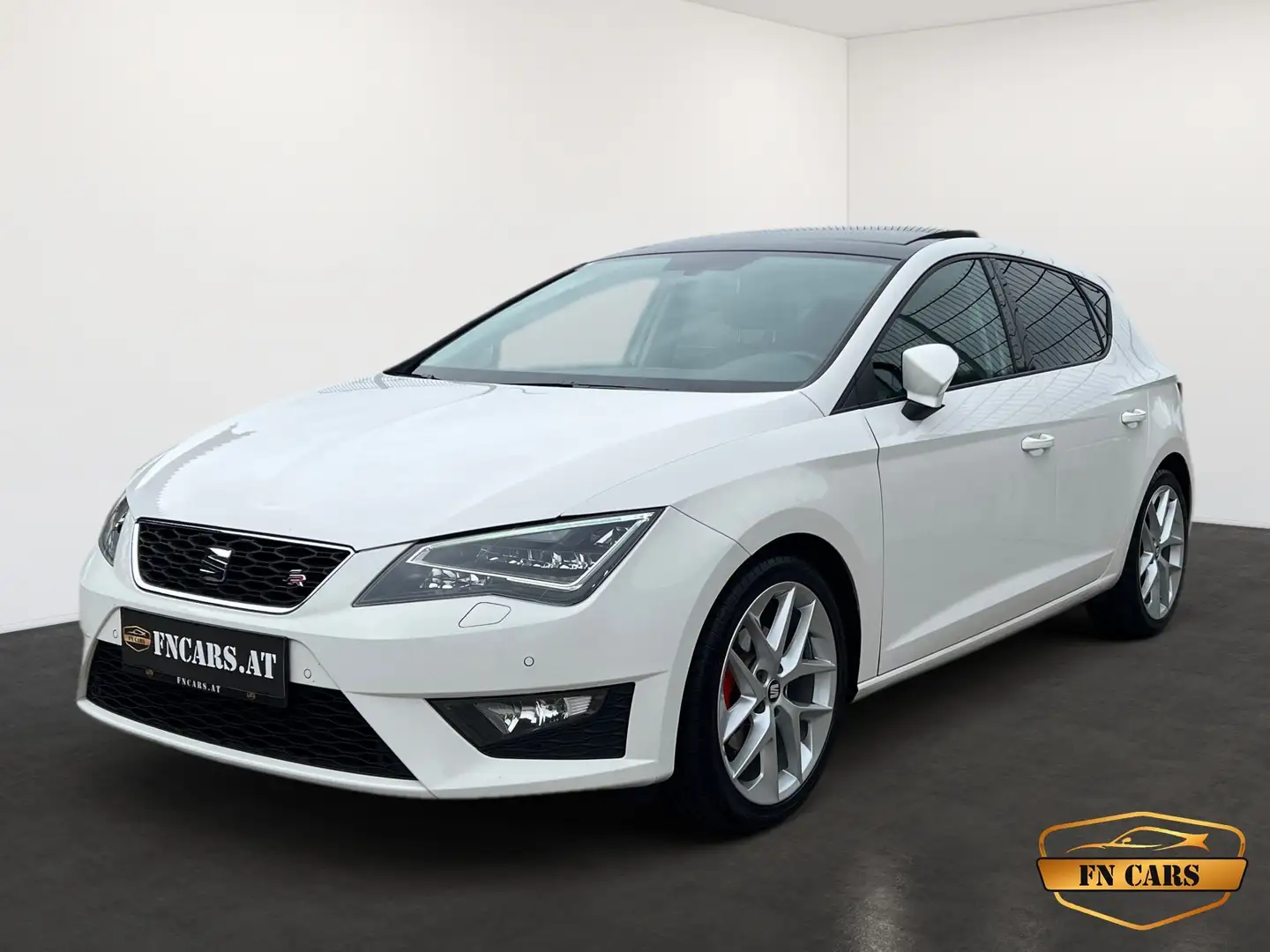 SEAT Leon FR 1.4 TSI FR-Line // PANO // LED // PDC // NAVI Weiß - 1