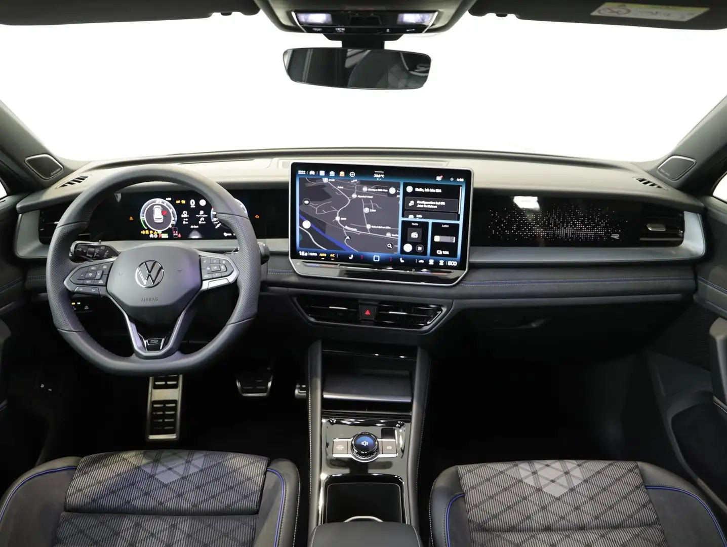 Volkswagen Tayron Sport eHybrid DSG 150kW Grau - 2