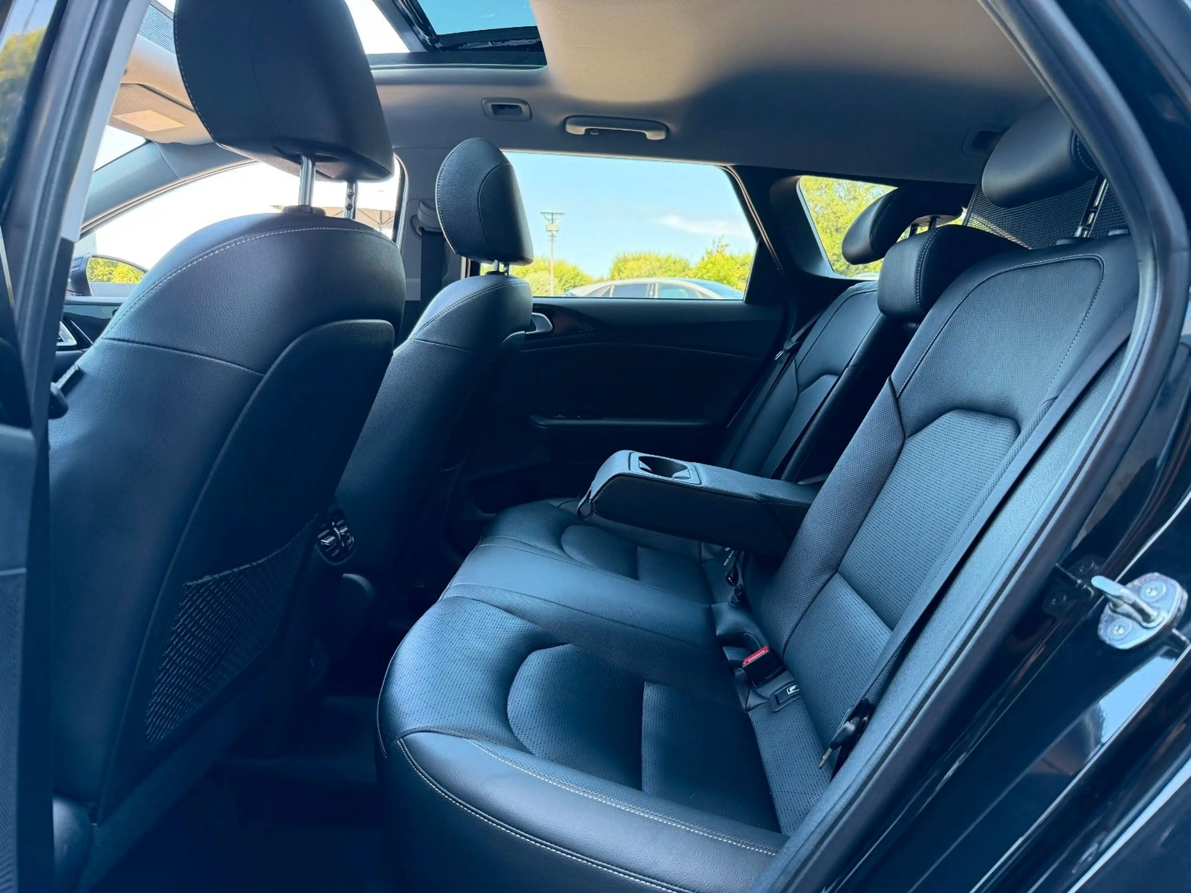 Kia Ceed SW / cee'd SW CEED SW 1.6 CRDi PLATINUM*PANO*ACC*LED*JBL* — photo 8