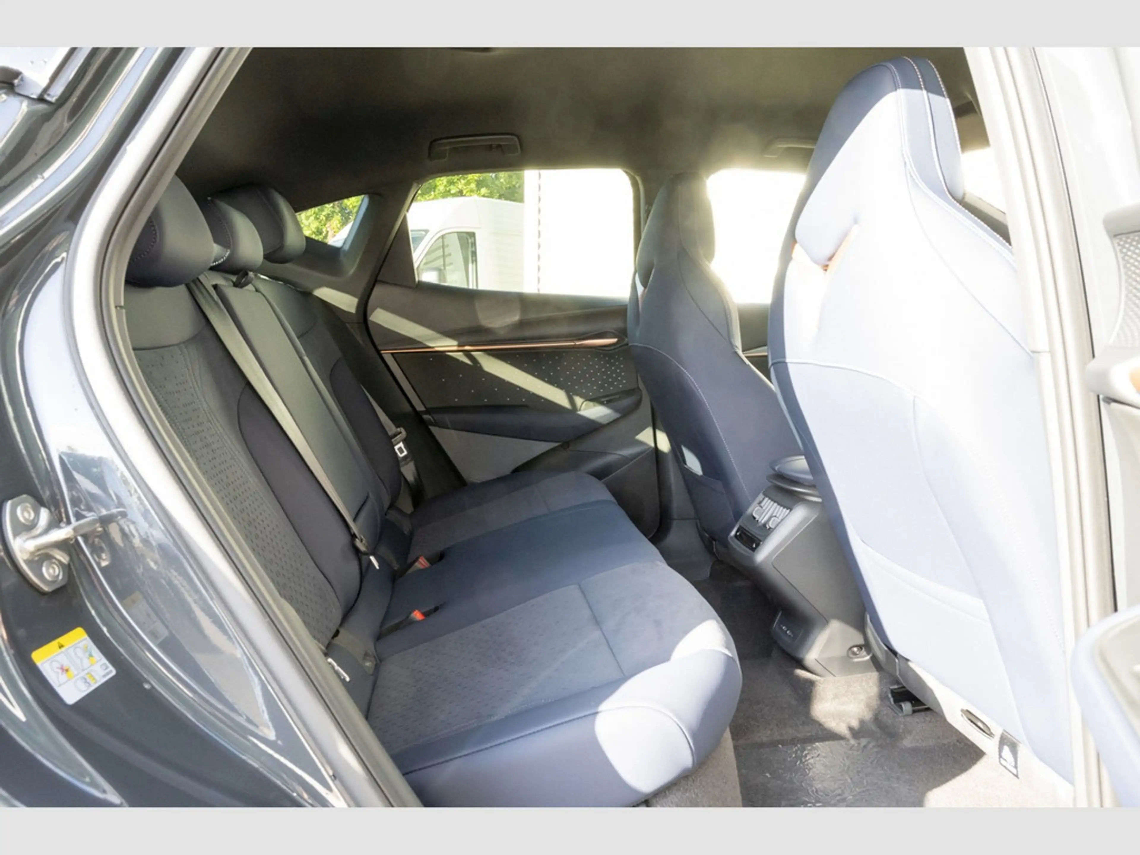 CUPRA Tavascan Endurance 210 kW 77Kwh 210 kW Endurance — photo 11