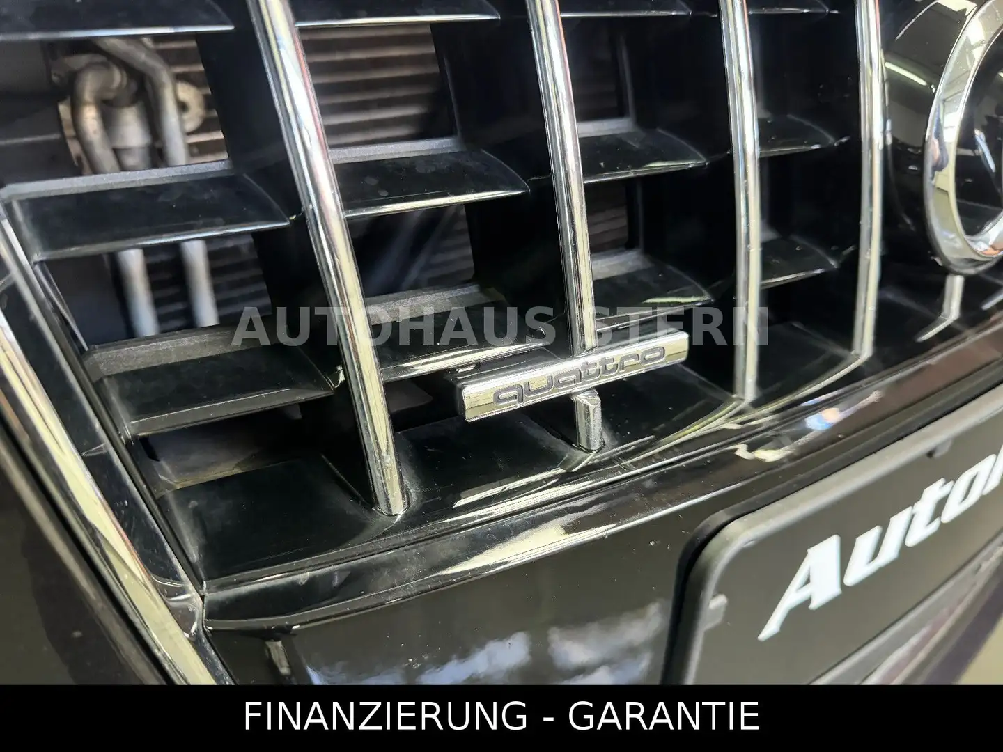 Audi Q7 3.0 TDI quattro S Line ACC Spur Totwinkel 8fa Grau - 2