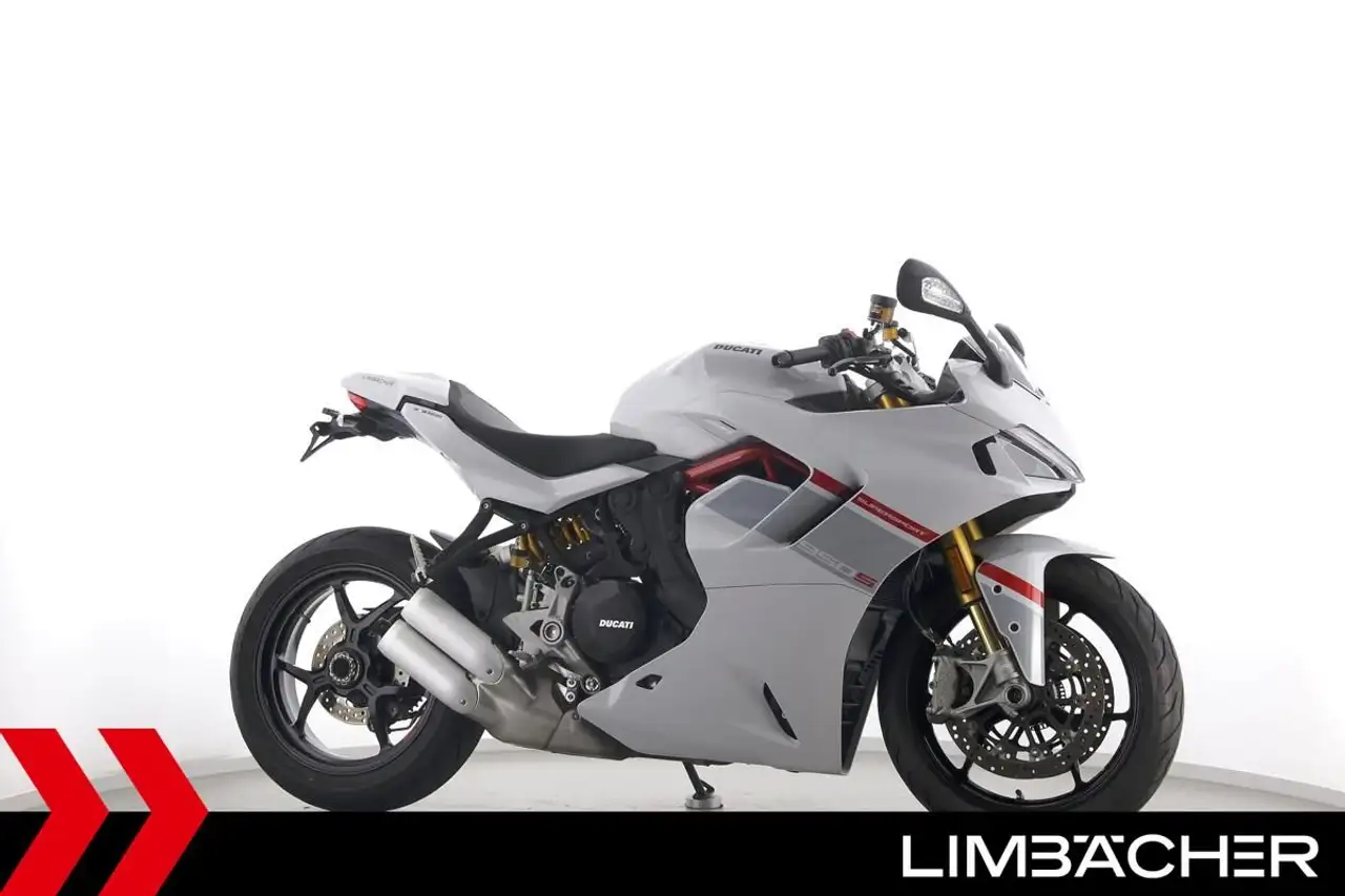 Ducati SuperSport