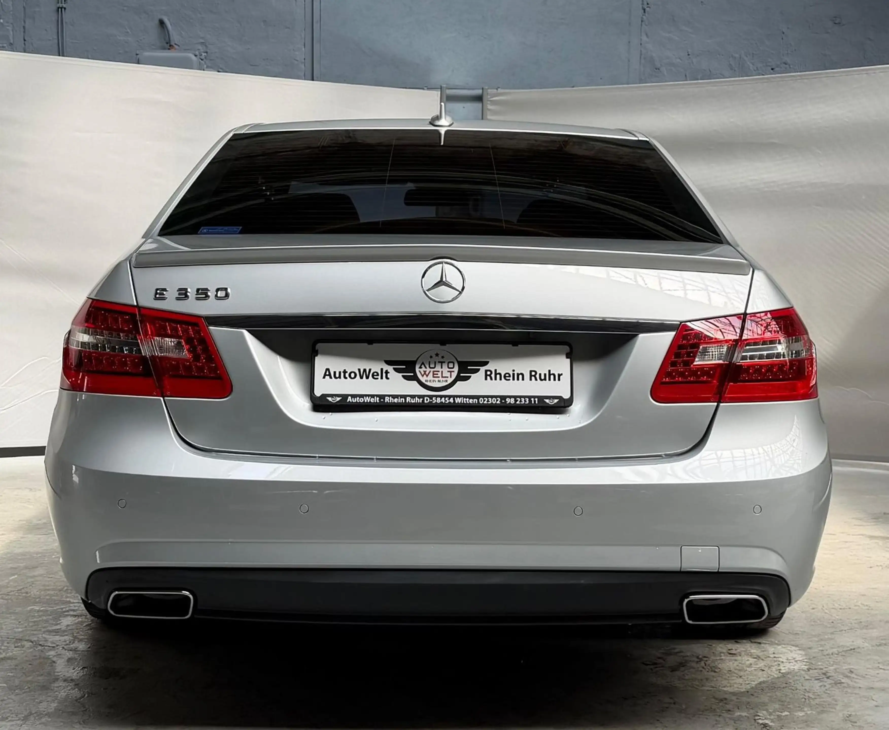 Mercedes-Benz E 350 AMG KEYLESS-GO SSD Xenon Leder Avantgarde — photo 6