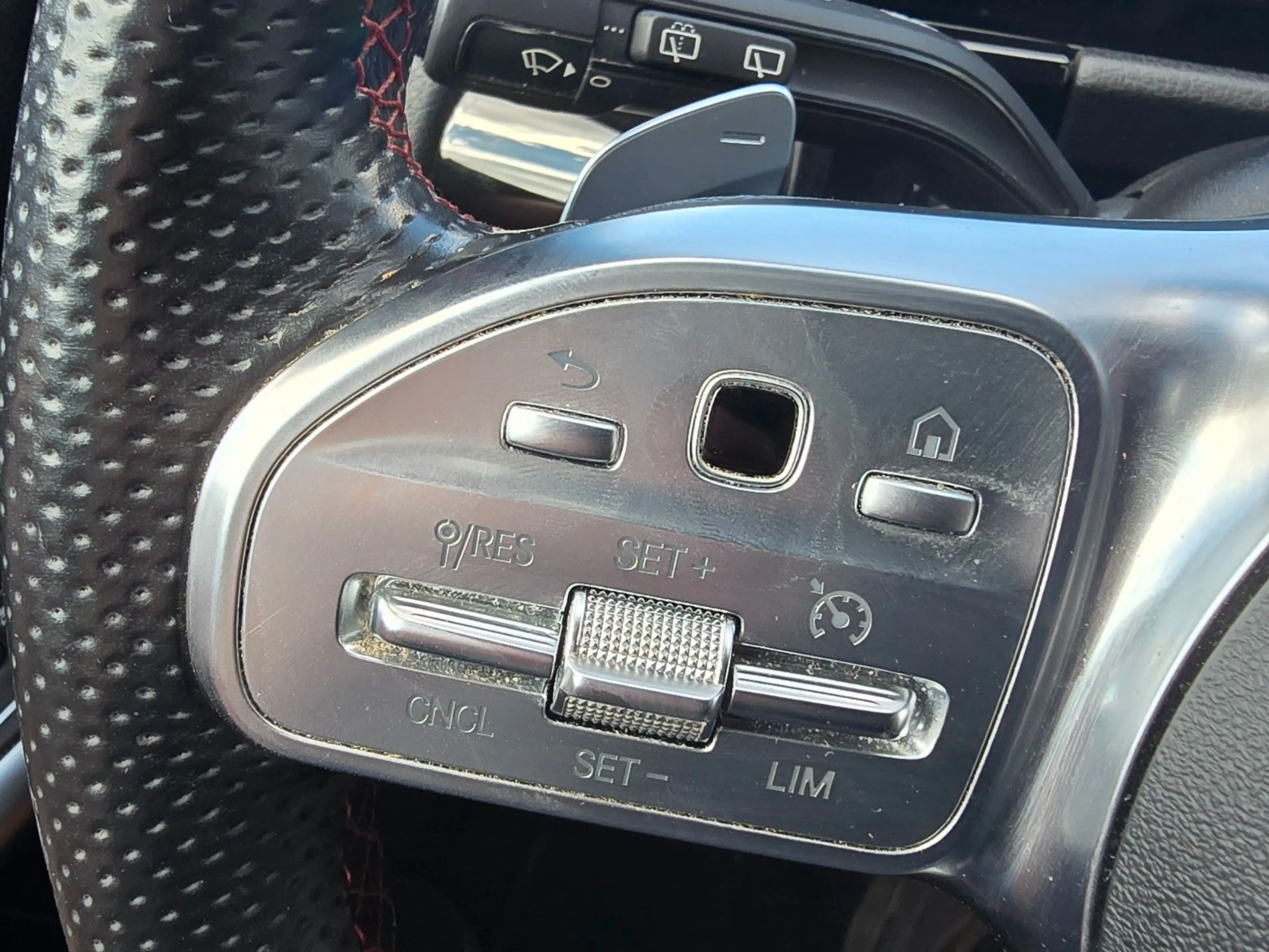 Mercedes-Benz EQA 250/AMG LINE/PANO/AMBIENTE/20 ZOLL/KAMERA — photo 15