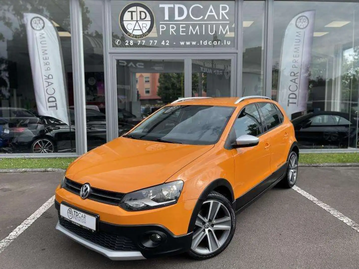 Volkswagen Polo CROSS 1.6 TDI 105CV Orange - 1
