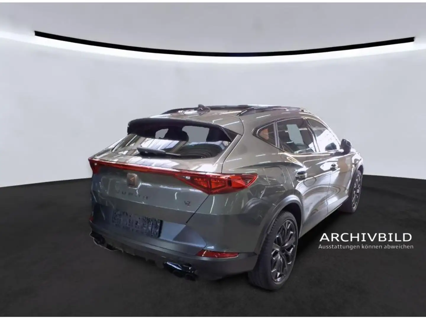 CUPRA Formentor VZ Tribe Edition 360° MATRIX AHK PA Grau - 2