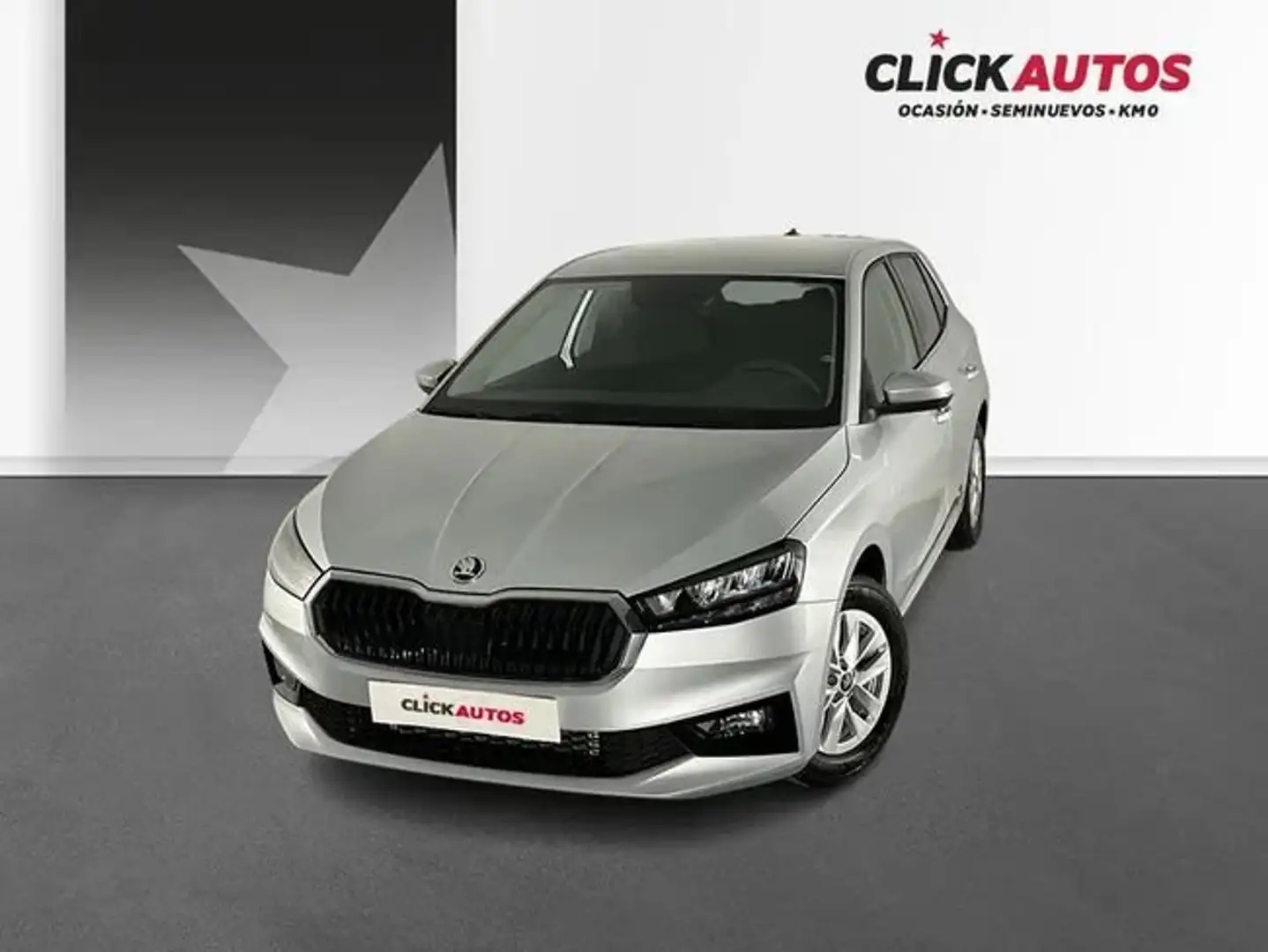Skoda Fabia 1.0 TSI Selection DSG 85kW Plateado - 1