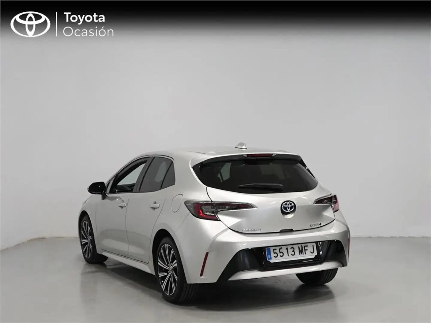 Toyota Corolla 125H Style Plateado - 2