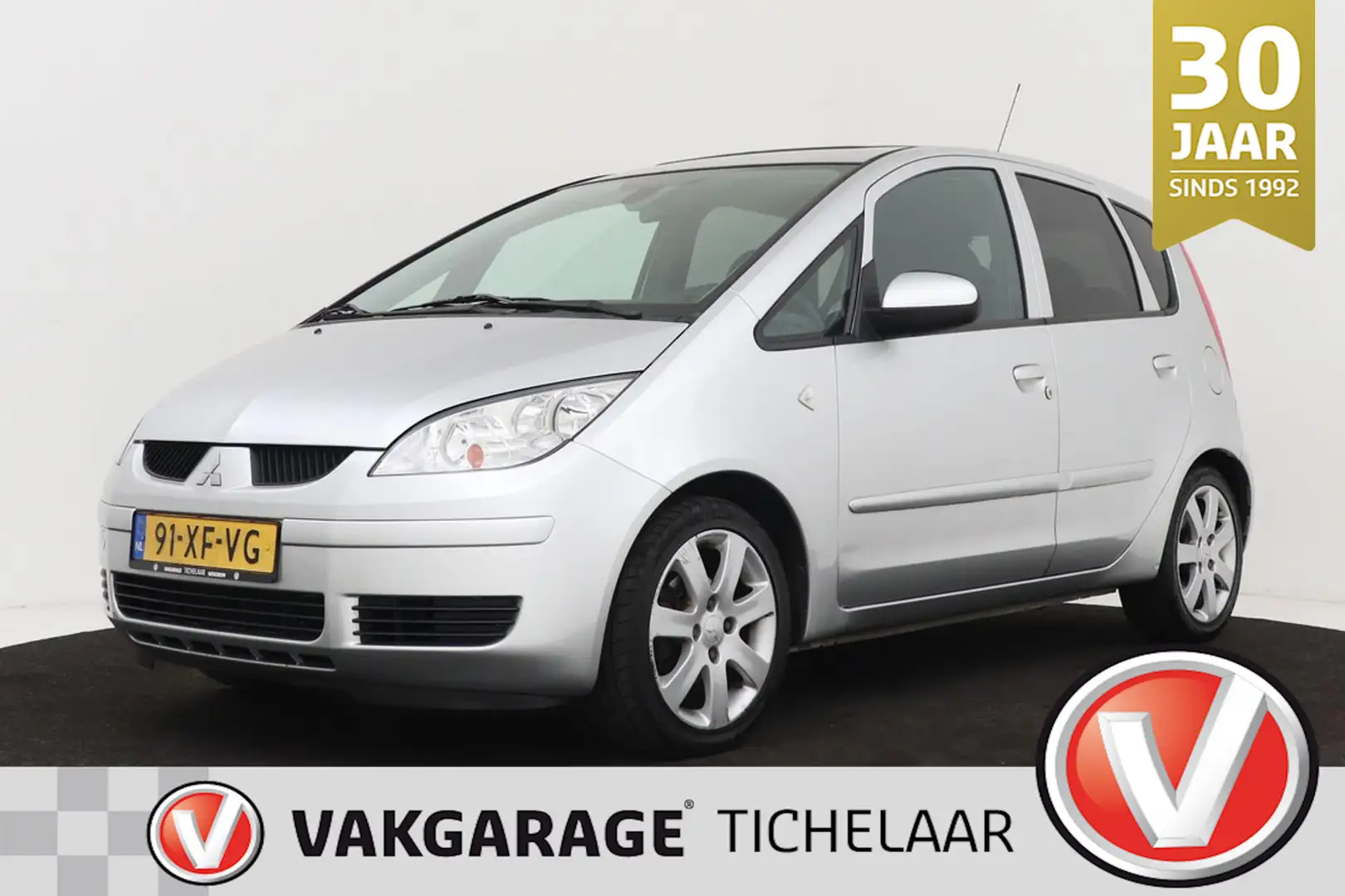 Mitsubishi Colt 1.5 d'Azur | INRUILKOOPJE | Nieuwe APK | Trekhaak Grijs - 1