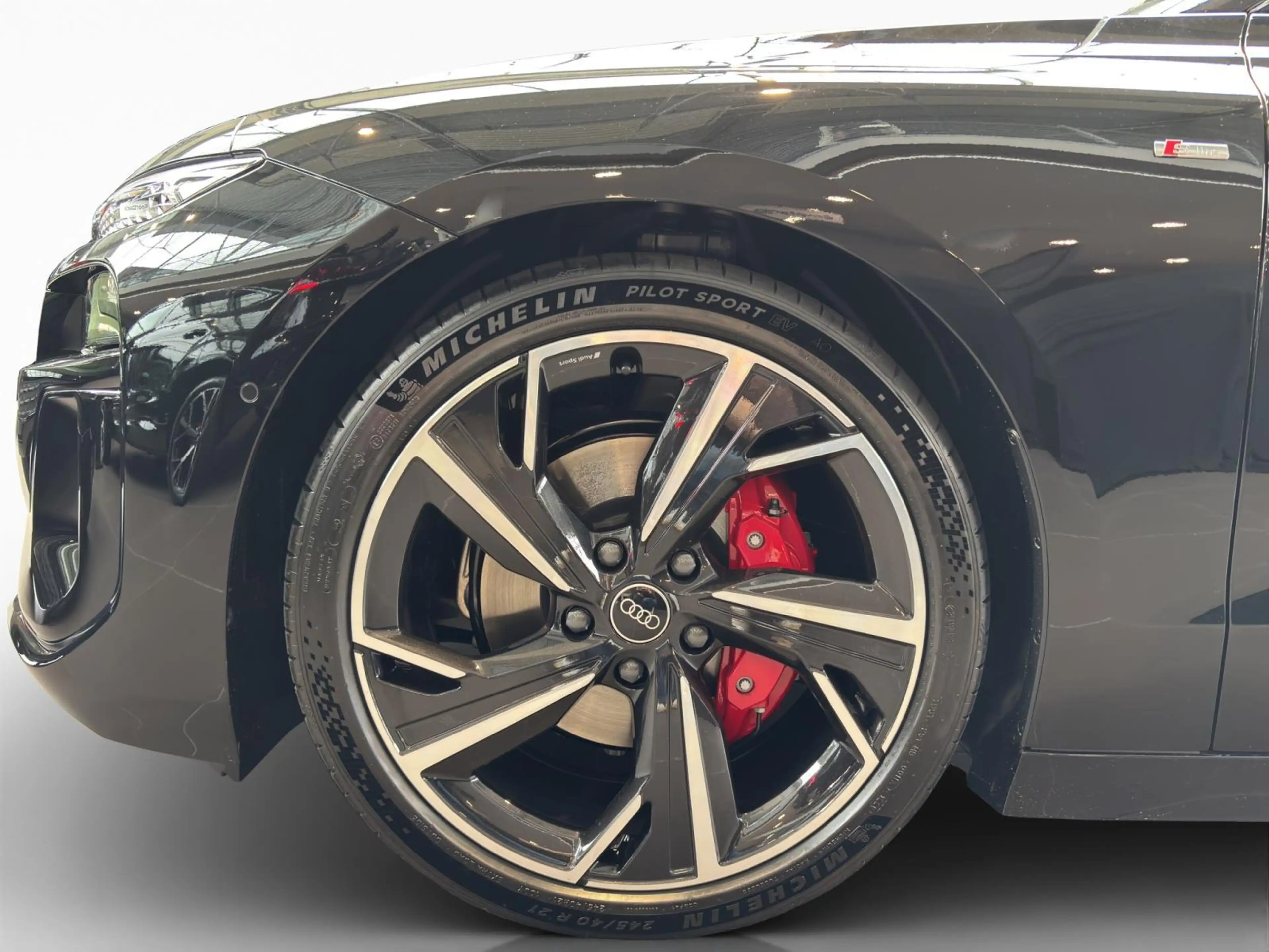 Audi A6 Avant e-tron performance — photo 8