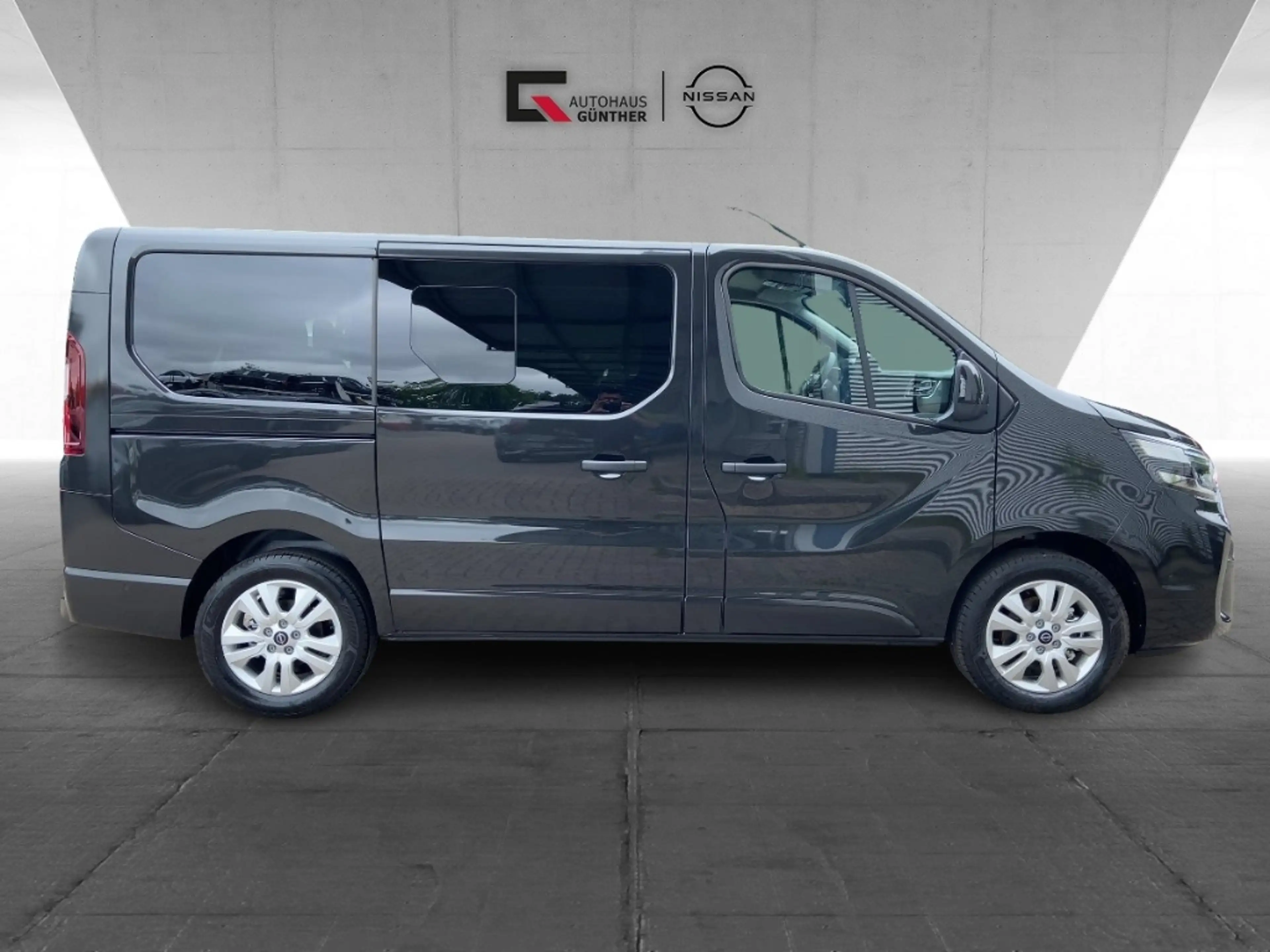 Nissan Primastar Kombi8 TEKNA 9G-Autom.170PS Winter/Design/HK/L1H1 — photo 5