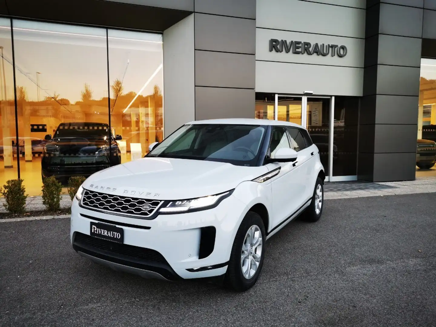 Land Rover Range Rover Evoque Range Rover Evoque 2.0D I4-L.Flw 150 CV AWD Auto S Weiß - 1