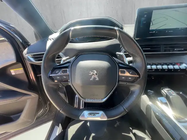 Peugeot 3008 view 10
