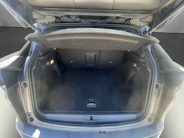 Peugeot 3008 view 7