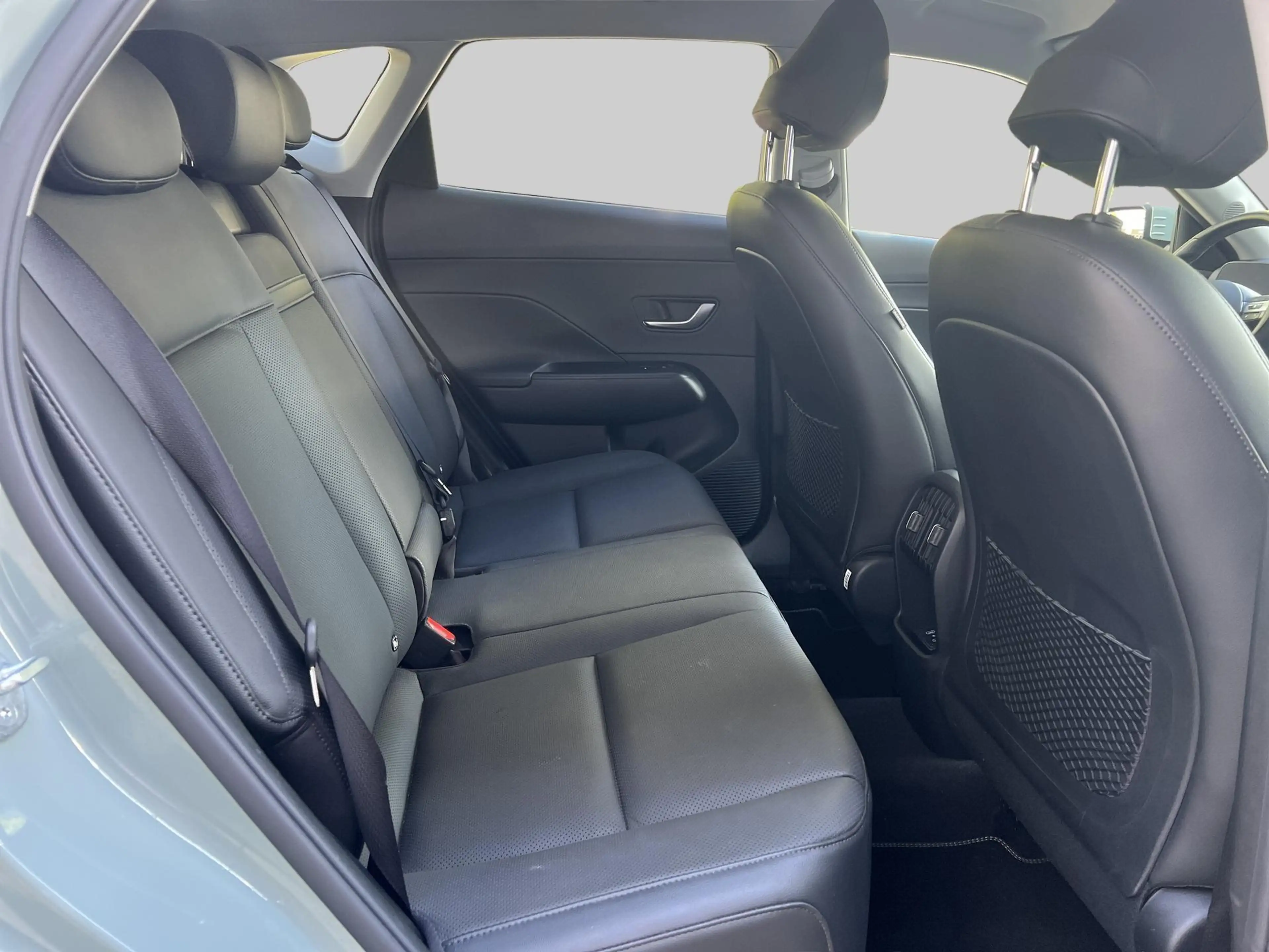 Hyundai KONA 1.6 GDI HEV Premium | Achterstoelen verwarmd | Ach — photo 14