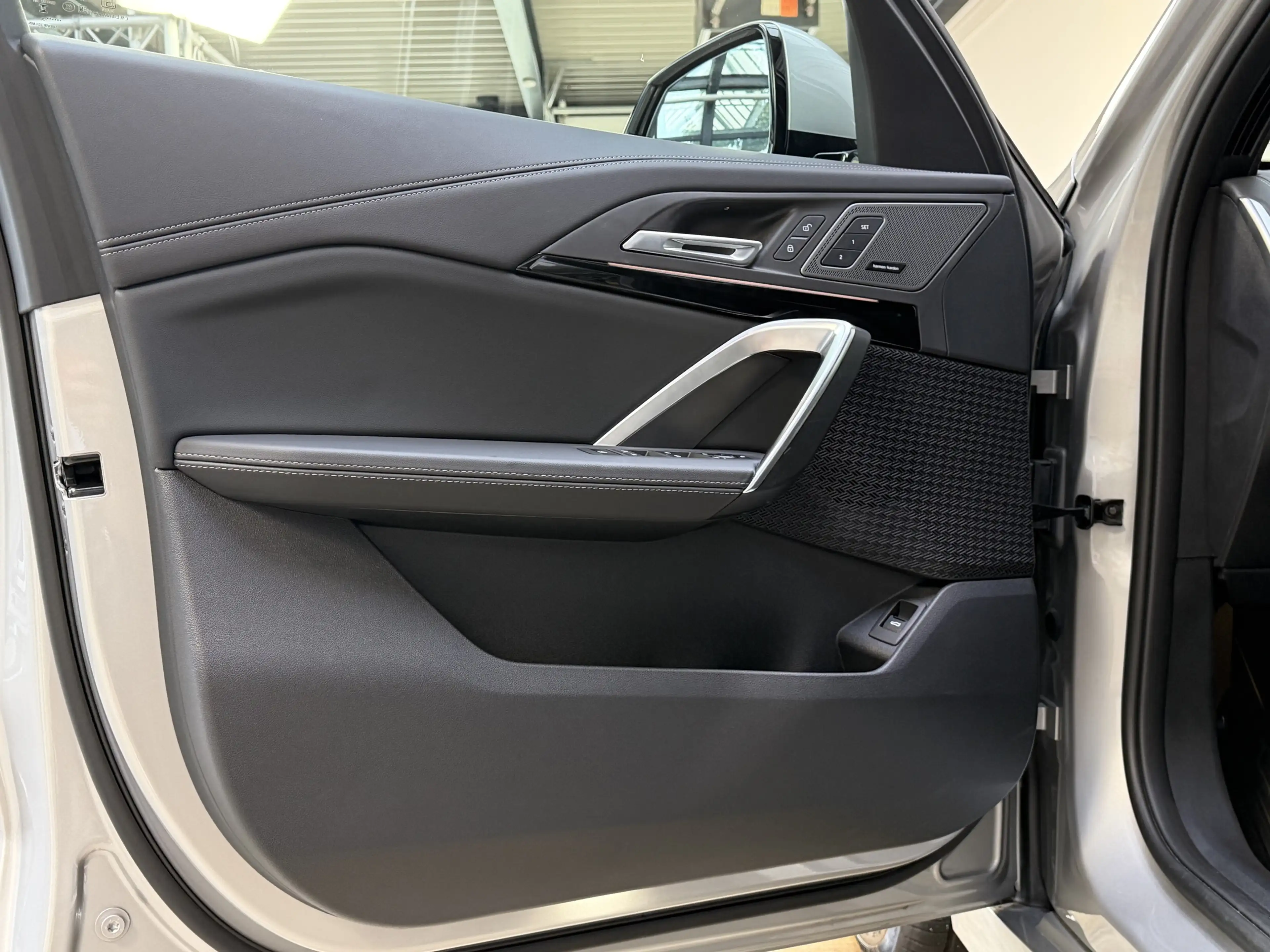 BMW X1 eDrive20 M Sport Pro ACC Kamera H&K eSitze — photo 15