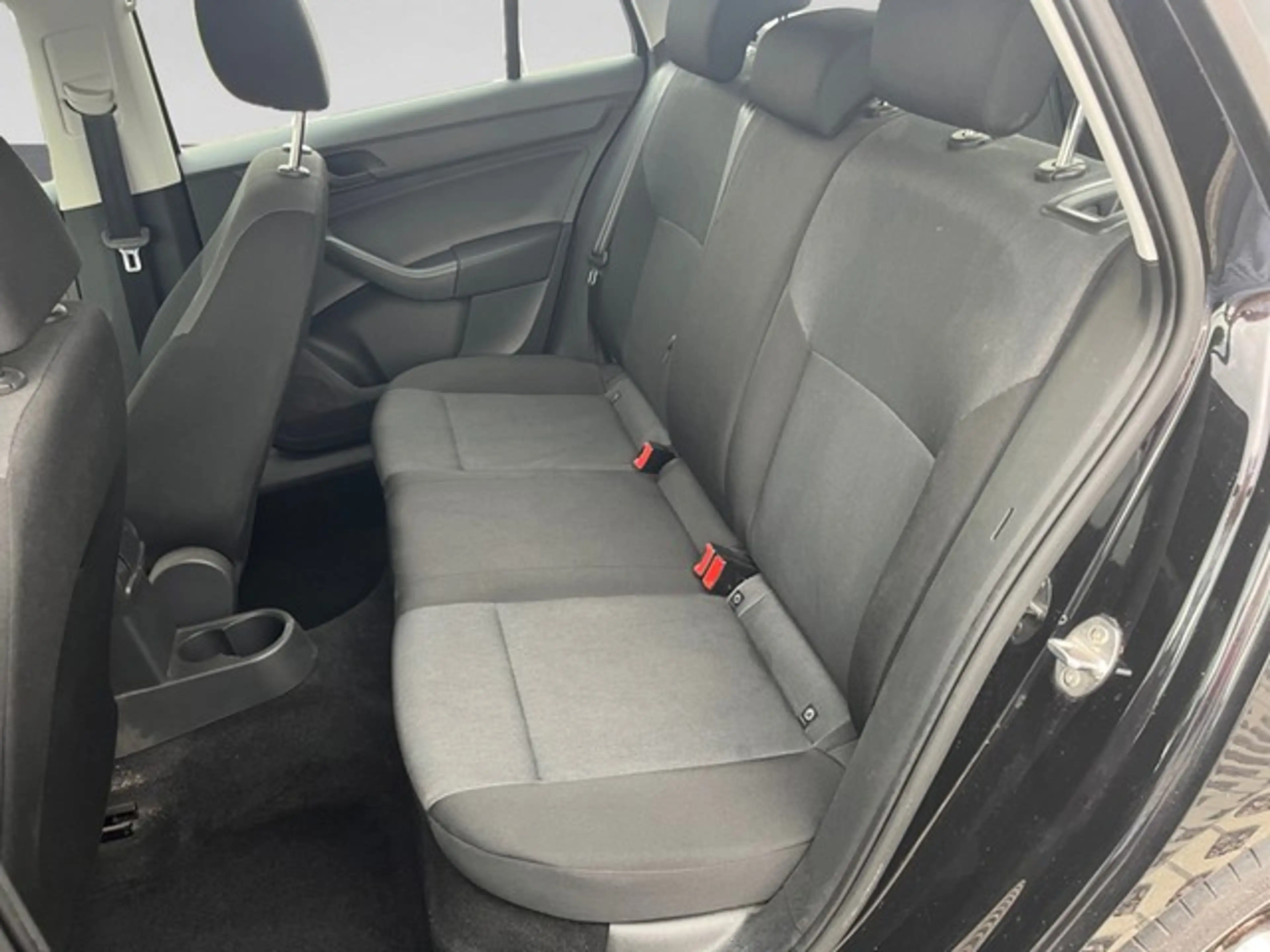 Skoda Rapid/Spaceback Rapid Spaceback 1.2TSI "Cool Edition"+KLIMA+ZV+ — photo 16