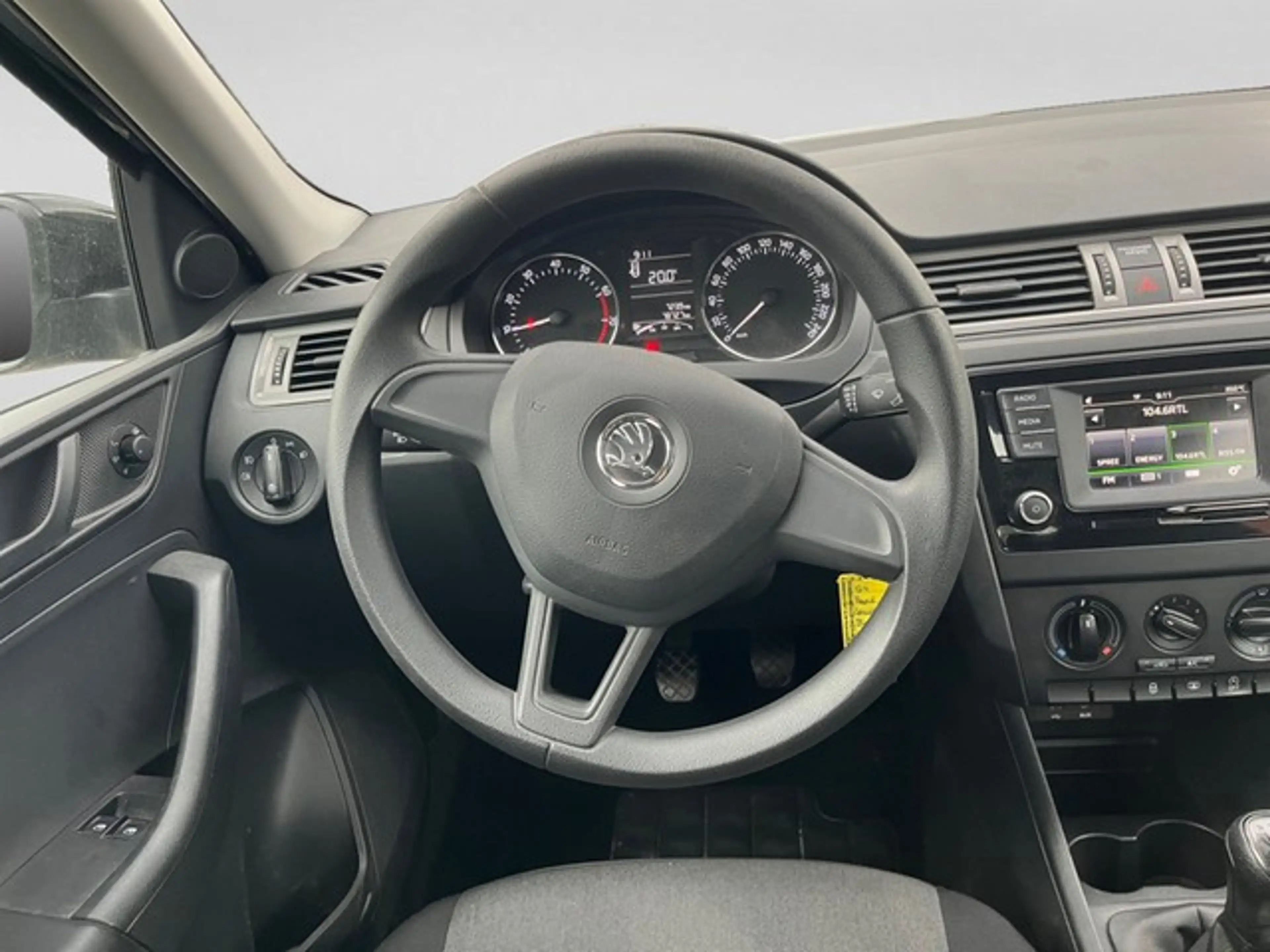 Skoda Rapid/Spaceback Rapid Spaceback 1.2TSI "Cool Edition"+KLIMA+ZV+ — photo 13