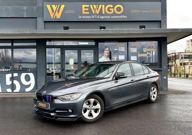 BMW 320 f30 320d 2.0 163ch efficientdynamics edition sport